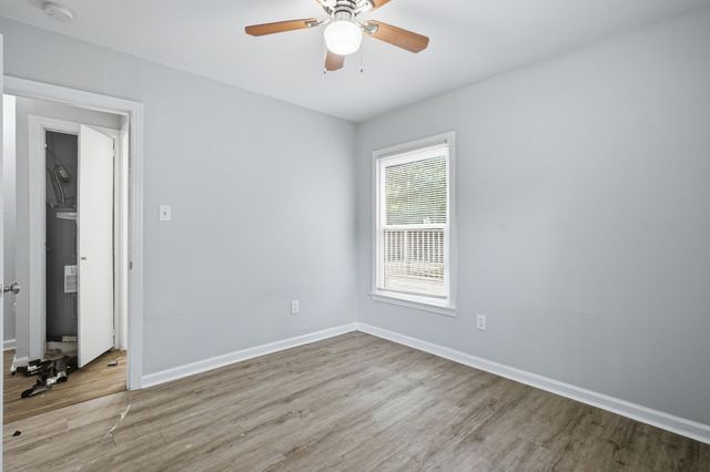 1450 Holcomb Road, Dallas, TX 75217
