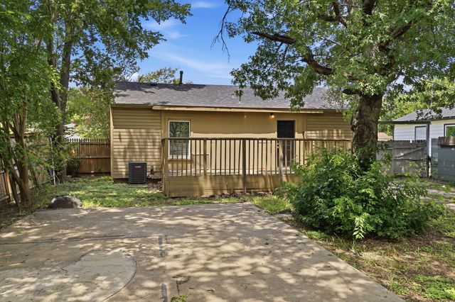 1450 Holcomb Road, Dallas, TX 75217