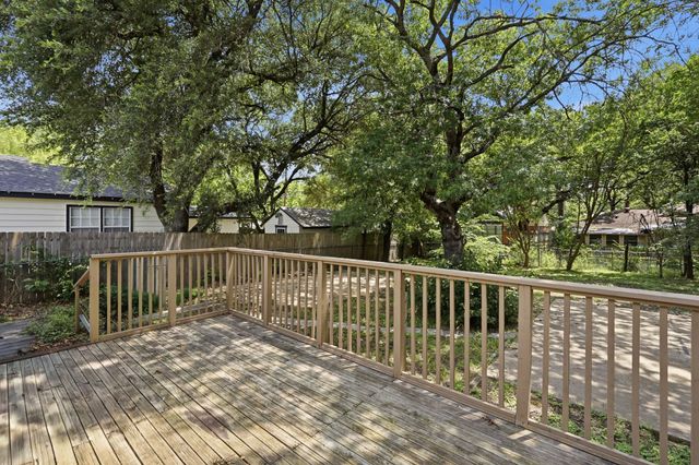 1450 Holcomb Road, Dallas, TX 75217
