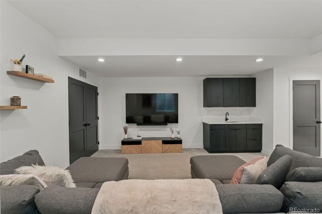 1231 Garfield Street, Denver, CO 80206