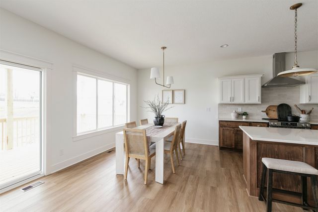2001 Bluebell Drive, Norwalk, IA 50211