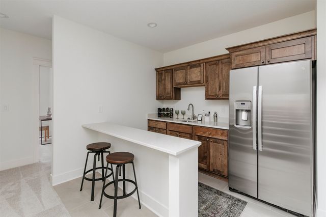 2001 Bluebell Drive, Norwalk, IA 50211