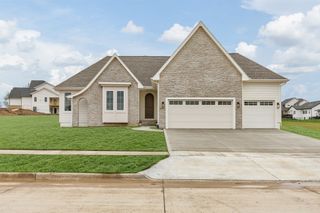 2001 Bluebell Drive, Norwalk, IA 50211