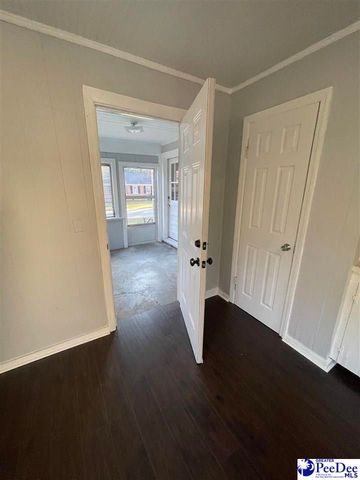 426 Manor, Florence, SC 29501