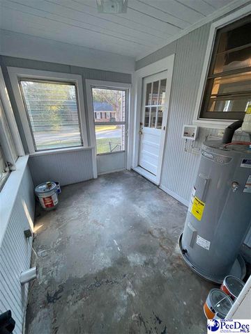 426 Manor, Florence, SC 29501
