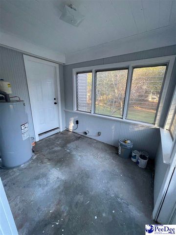 426 Manor, Florence, SC 29501