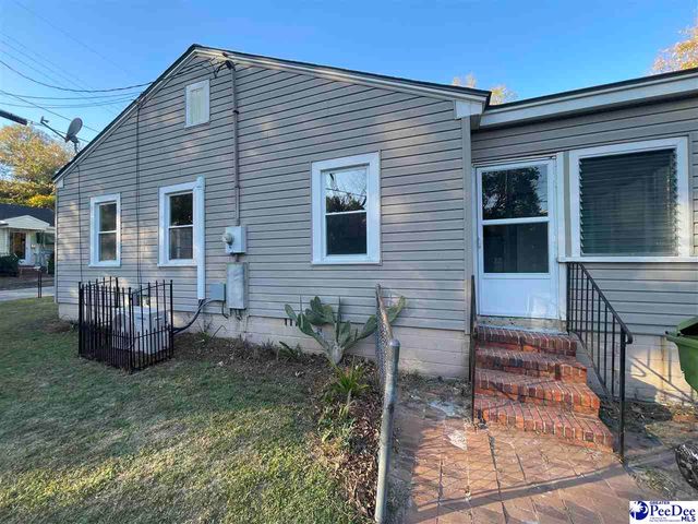 426 Manor, Florence, SC 29501