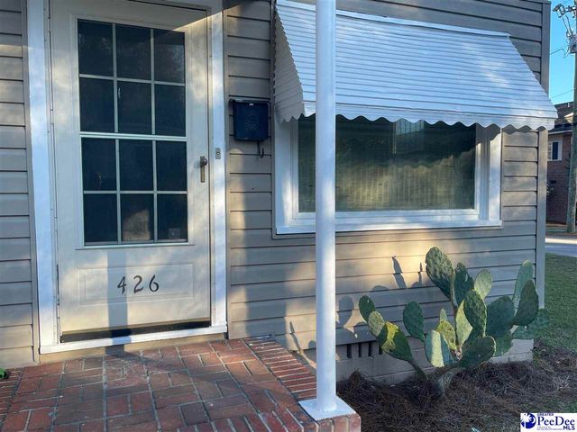 426 Manor, Florence, SC 29501