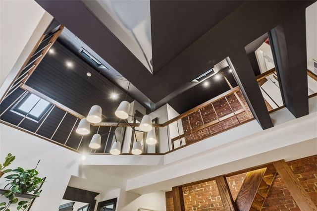 600 Shady Ave C, Shadyside, PA 15206