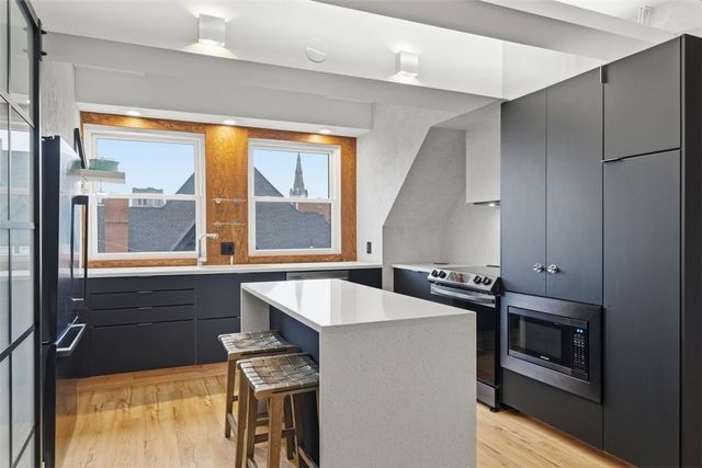 600 Shady Ave C, Shadyside, PA 15206