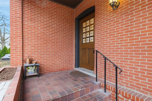 600 Shady Ave C, Shadyside, PA 15206