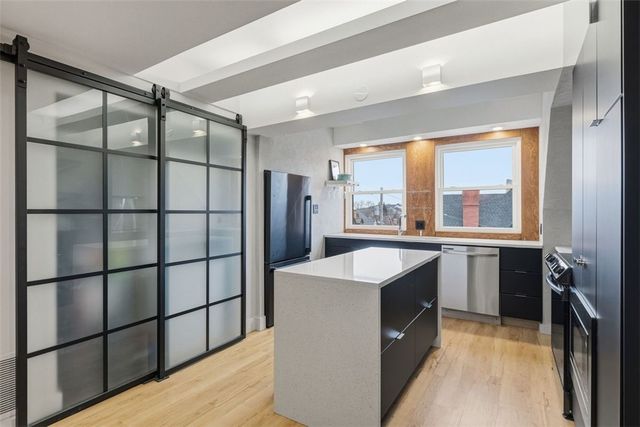 600 Shady Ave C, Shadyside, PA 15206