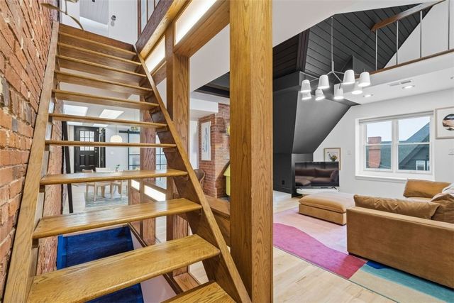 600 Shady Ave C, Shadyside, PA 15206