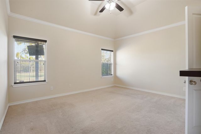 3913 Weatherstone Drive, Fort Worth, TX 76137