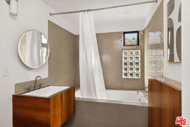 1113 Electric Avenue 10, Venice (los Angeles), CA 90291