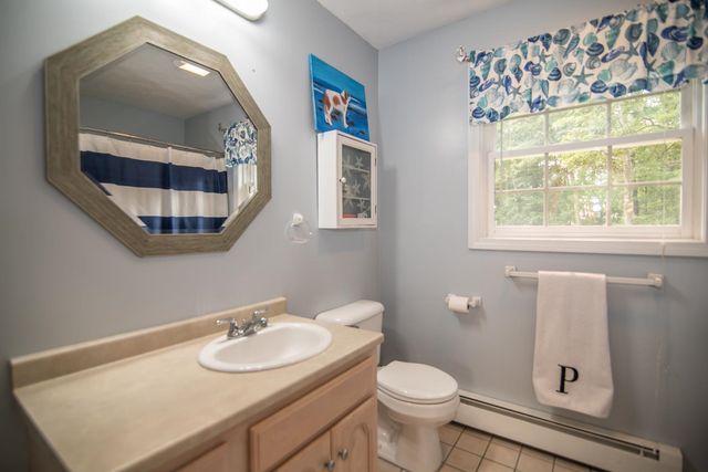 7 Dove Road, Hooksett, NH 03106