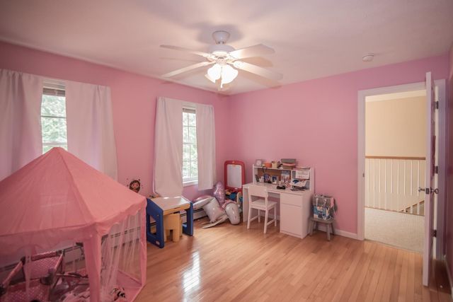 7 Dove Road, Hooksett, NH 03106