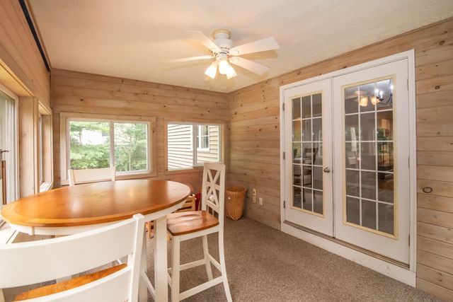 7 Dove Road, Hooksett, NH 03106