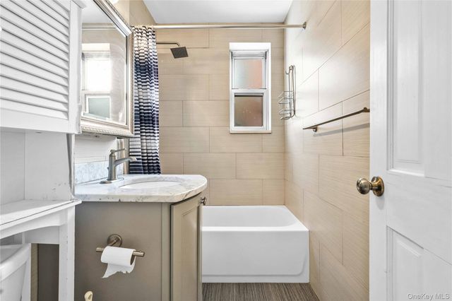 26-21 Union Street 4F, Flushing, NY 11354