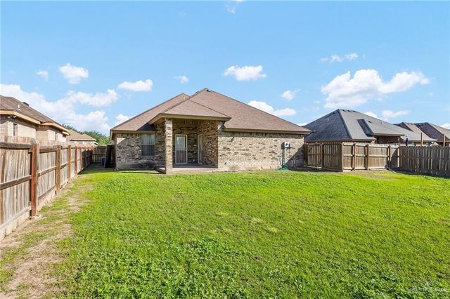 1719 N Oklahoma Avenue, Weslaco, TX 78599
