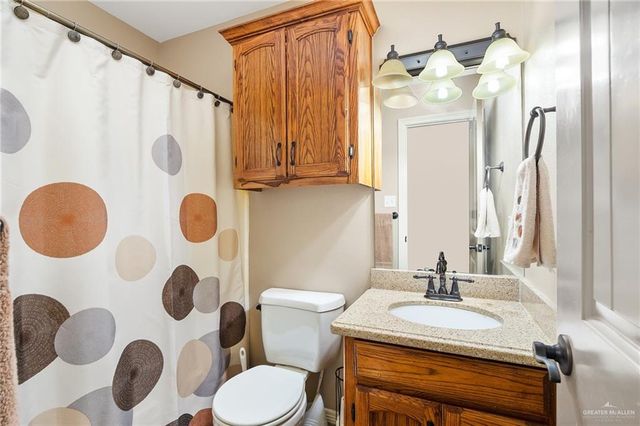1719 N Oklahoma Avenue, Weslaco, TX 78599