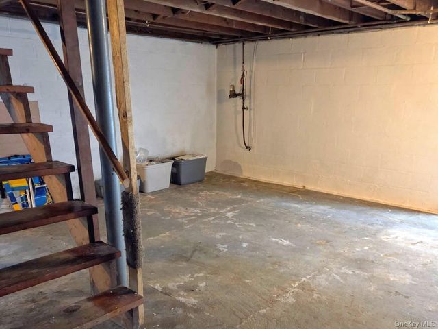 102 Fairview Avenue, Kingston, NY 12401