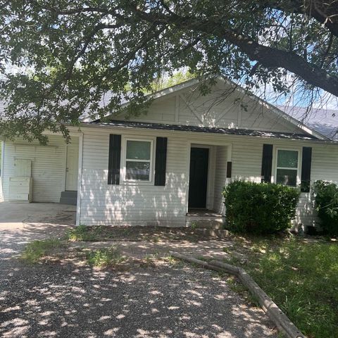 313 N Church Street, Blue Ridge, TX 75424