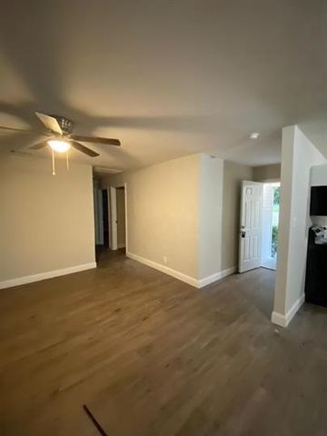 313 N Church Street, Blue Ridge, TX 75424