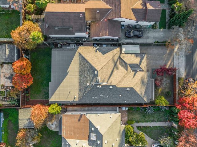 976 2nd Avenue, Redwood City, CA 94063