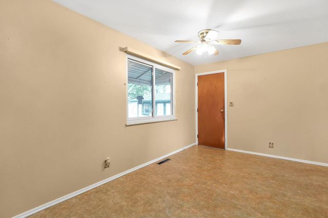 183 S 36th Street, Newark, OH 43055