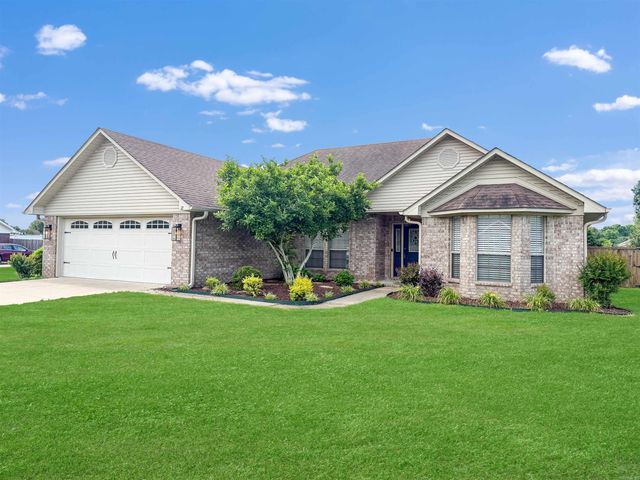 12 Weaver Circle, Vilonia, AR 72173