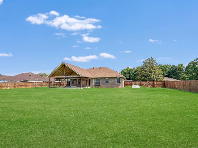 12 Weaver Circle, Vilonia, AR 72173