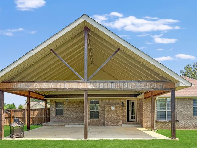 12 Weaver Circle, Vilonia, AR 72173
