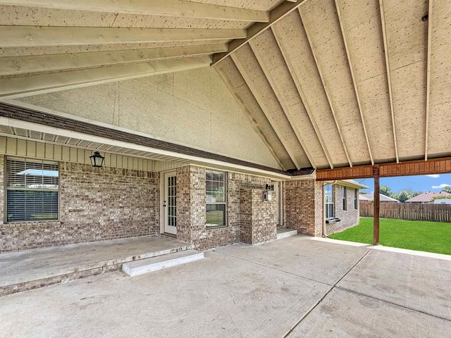 12 Weaver Circle, Vilonia, AR 72173