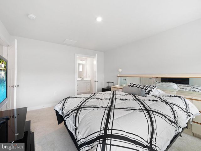 258 ALEZACH DR, Dover, DE 19901