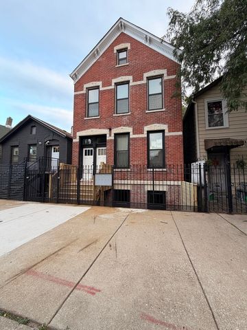 2227 W 21st Street 2F, Chicago, IL 60608