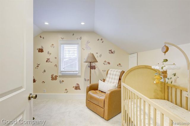 331 Edgewood Place, Ferndale, MI 48220