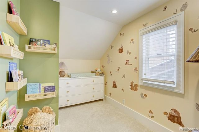 331 Edgewood Place, Ferndale, MI 48220