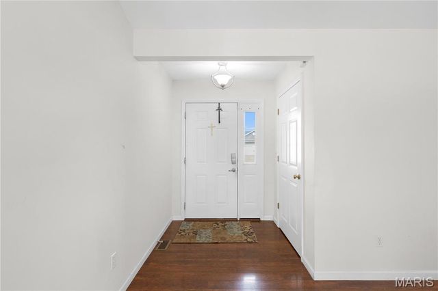 480 Meadow Spring Drive, Troy, MO 63379
