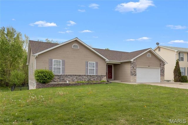 480 Meadow Spring Drive, Troy, MO 63379