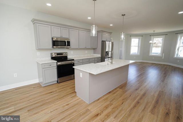 111 E JEWELL ST, Delmar, DE 19940