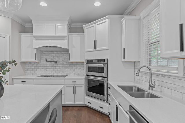101 Jewell Farm Lane, Holly Springs, NC 27540