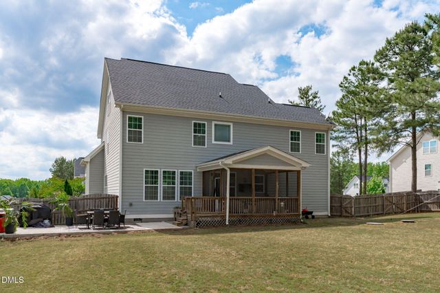 101 Jewell Farm Lane, Holly Springs, NC 27540