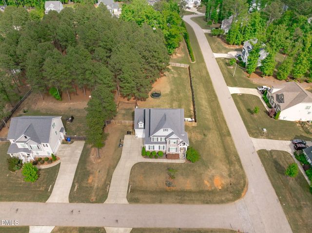 101 Jewell Farm Lane, Holly Springs, NC 27540