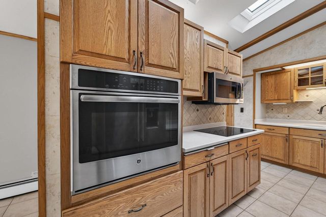 7116 Twin Sunset Road, Middleton, WI 53562