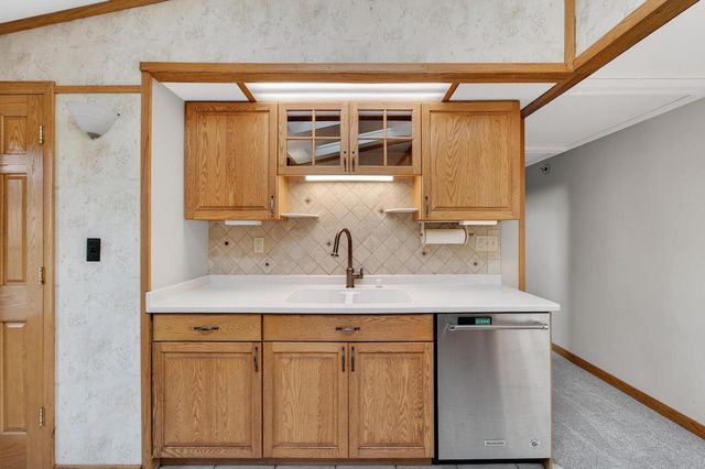 7116 Twin Sunset Road, Middleton, WI 53562