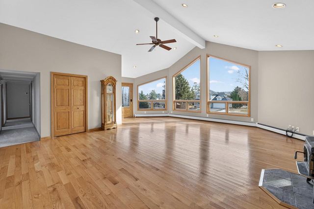 7116 Twin Sunset Road, Middleton, WI 53562