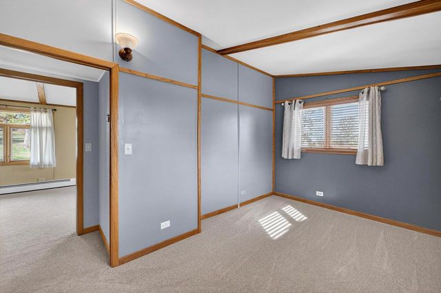 7116 Twin Sunset Road, Middleton, WI 53562