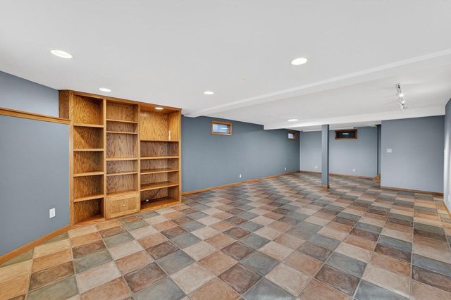 7116 Twin Sunset Road, Middleton, WI 53562