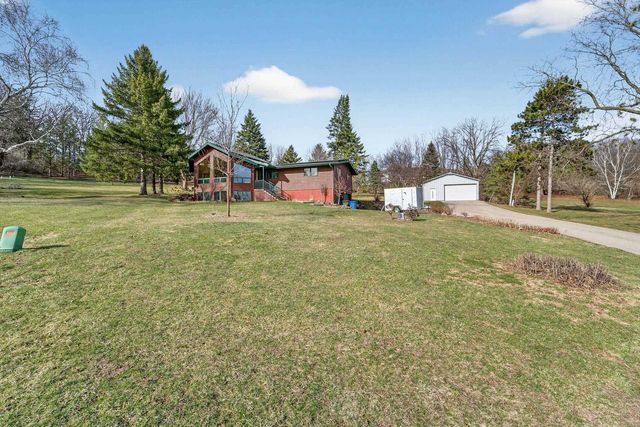 7116 Twin Sunset Road, Middleton, WI 53562